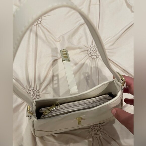 SHEIN White Purse With Gold Hardware - Picture 6 of 8